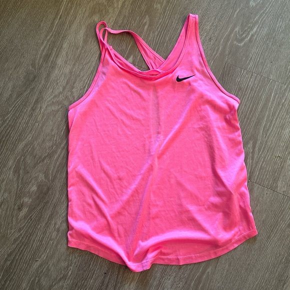 Nike Dry Fit S - Picture 1 of 3